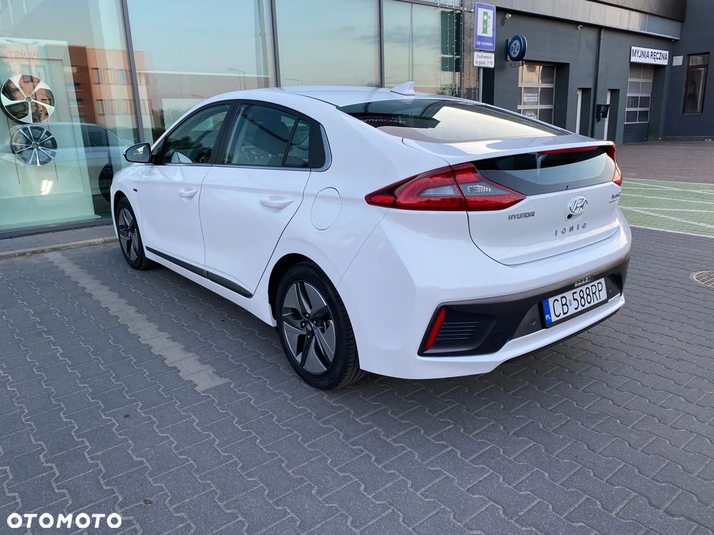 Hyundai IONIQ - 6