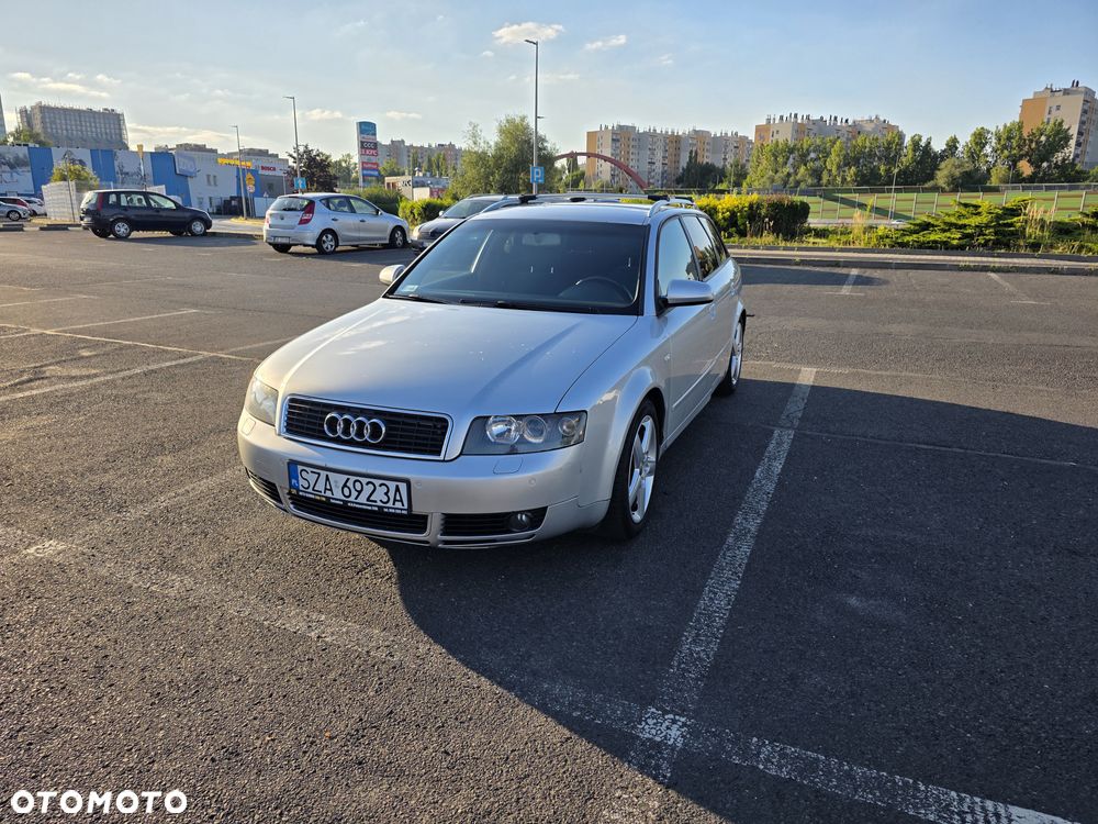 Audi A4 - 1
