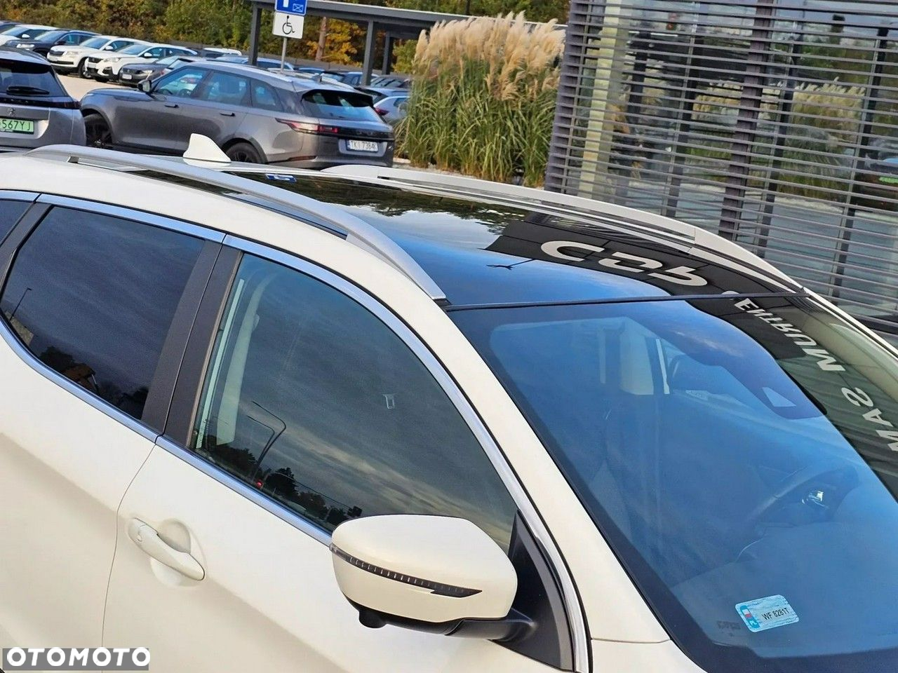Nissan Qashqai - 34
