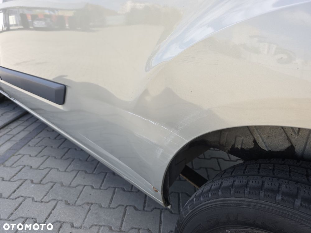 Ford Transit 350L Trend FWD - 9