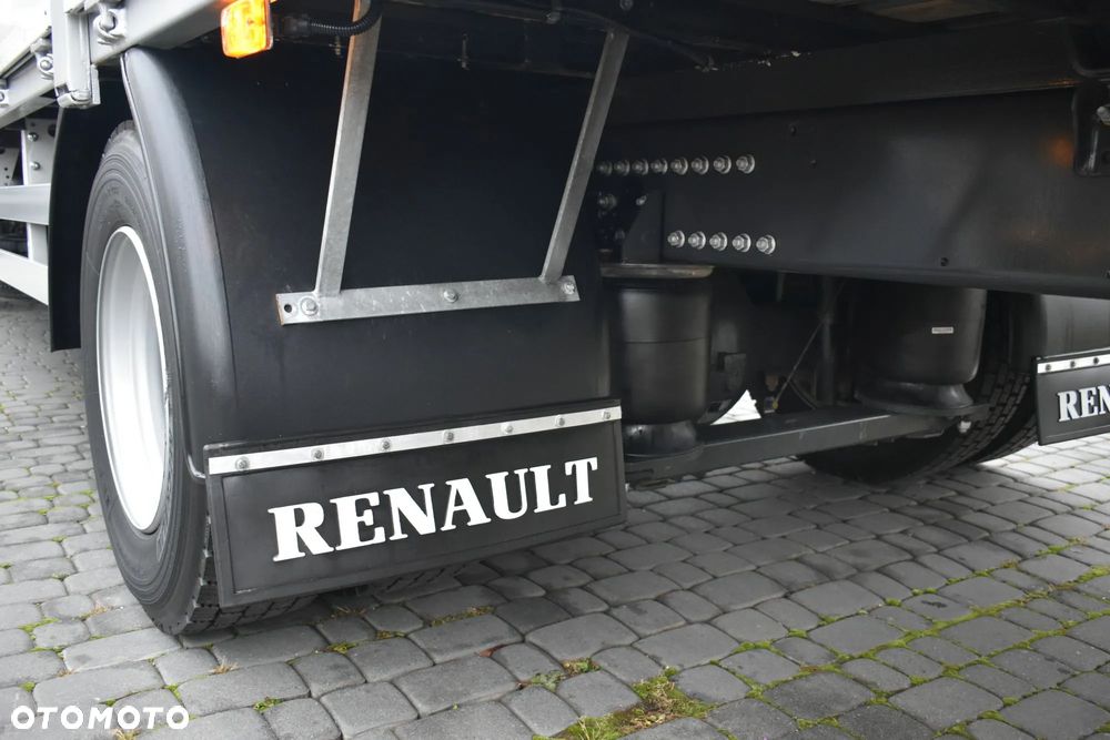 Renault Gama D16 Firanka - 23