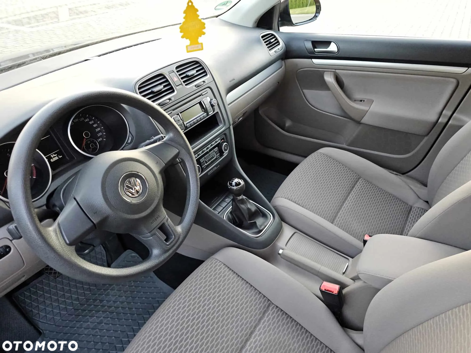 Volkswagen Golf 1.4 Comfortline - 12
