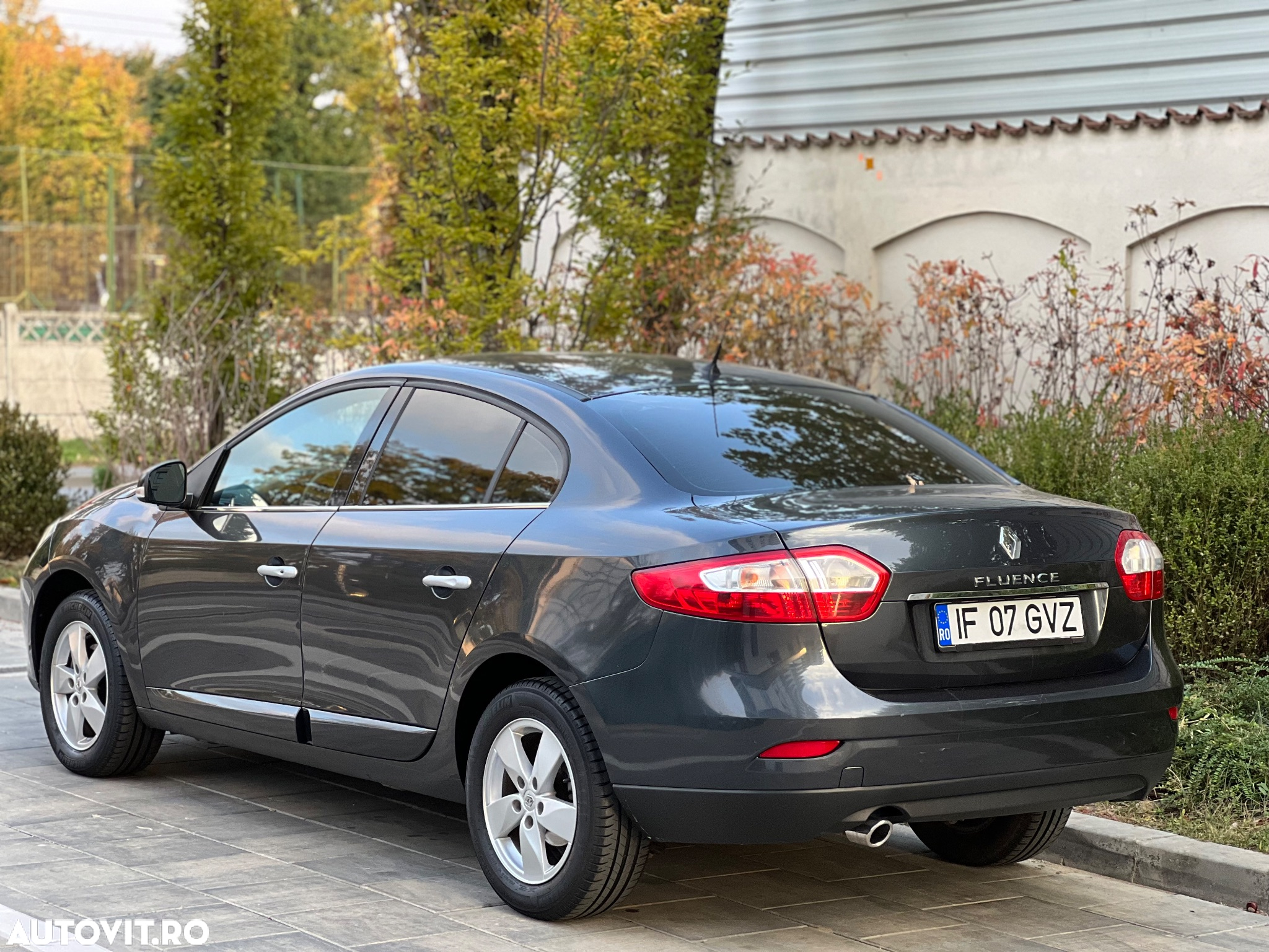 Renault Fluence 1.5dCi Privilege - 2