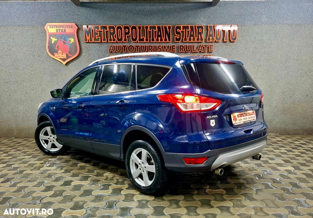 Ford Kuga - 4