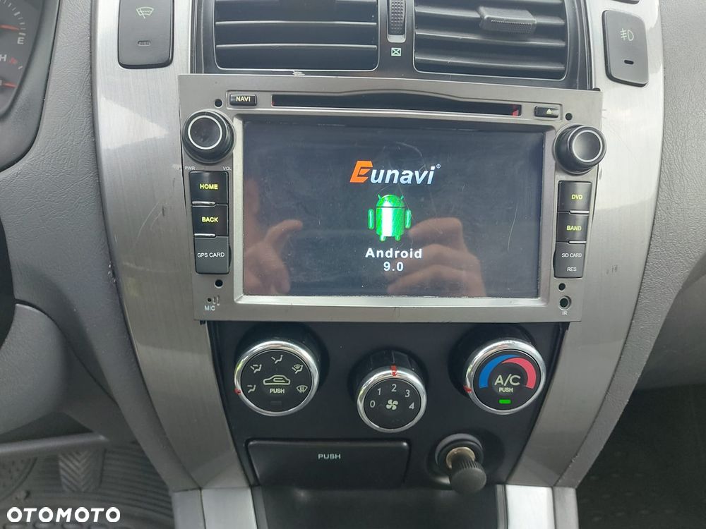 Hyundai Tucson 2.0 CRDi Active - 27