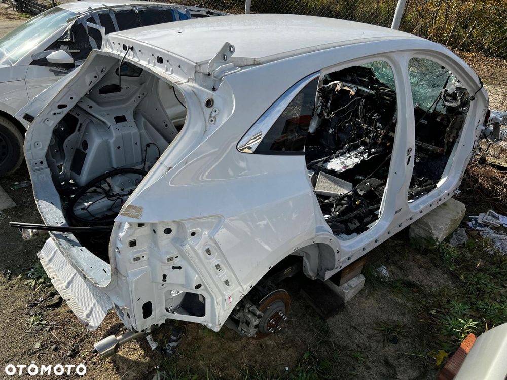 ĆWIARTKA BŁOTNIK PRAWY TYŁ SŁUPEK PRÓG FORD ESCAPE MK4 USA 2020 KUGA MK3 - 1