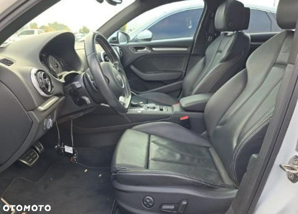Audi S3 S tronic - 7