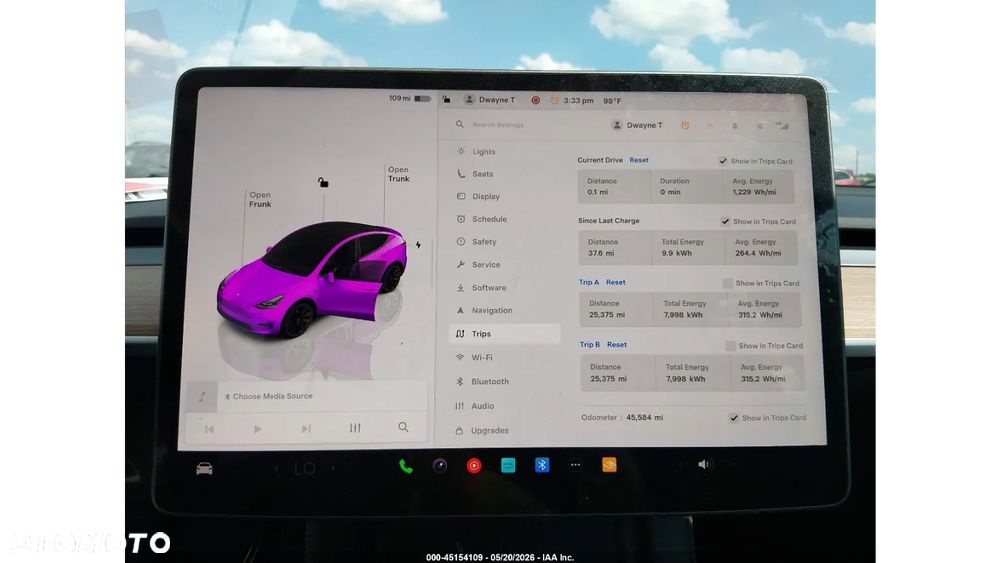 Tesla Model Y Long Range Dual Motor AWD - 11