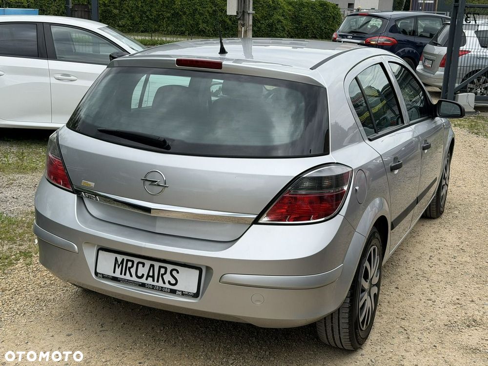 Opel Astra - 8