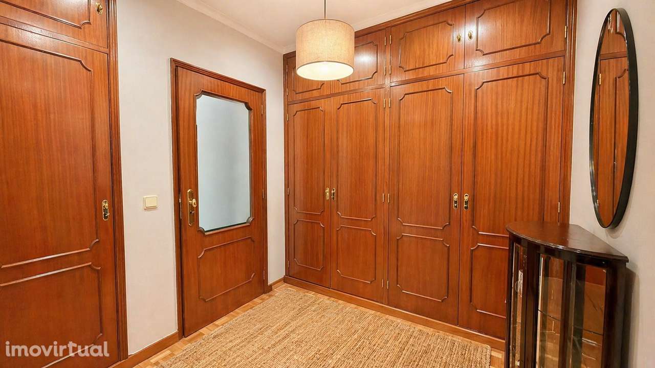 T2 – Valbom | Próximo à PSP Valbom - Grande imagem: 5/8