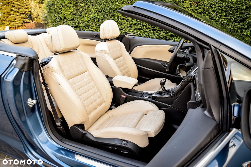 Opel Cascada 1.4 T Supreme EU6 - 25