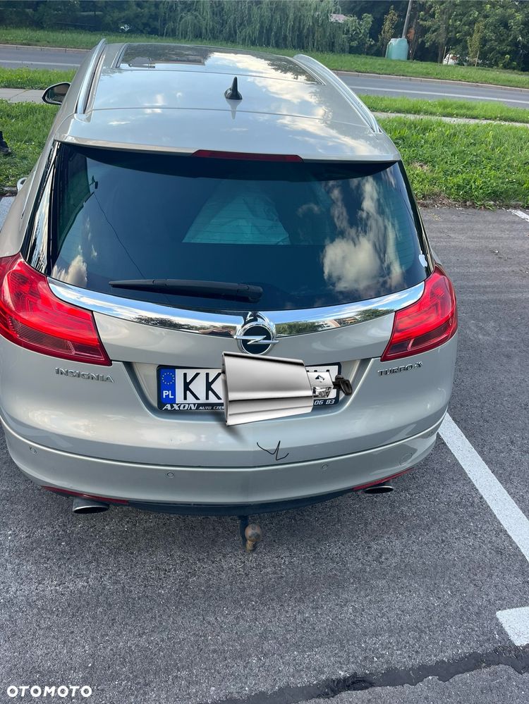 Opel Insignia 2.0 T Cosmo 4x4 - 9