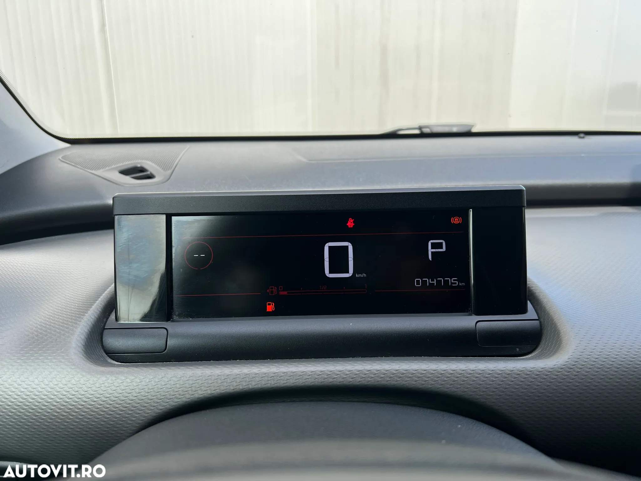 Citroën C4 Cactus Pure Tech 110 Stop&Start EAT6 Shine - 17