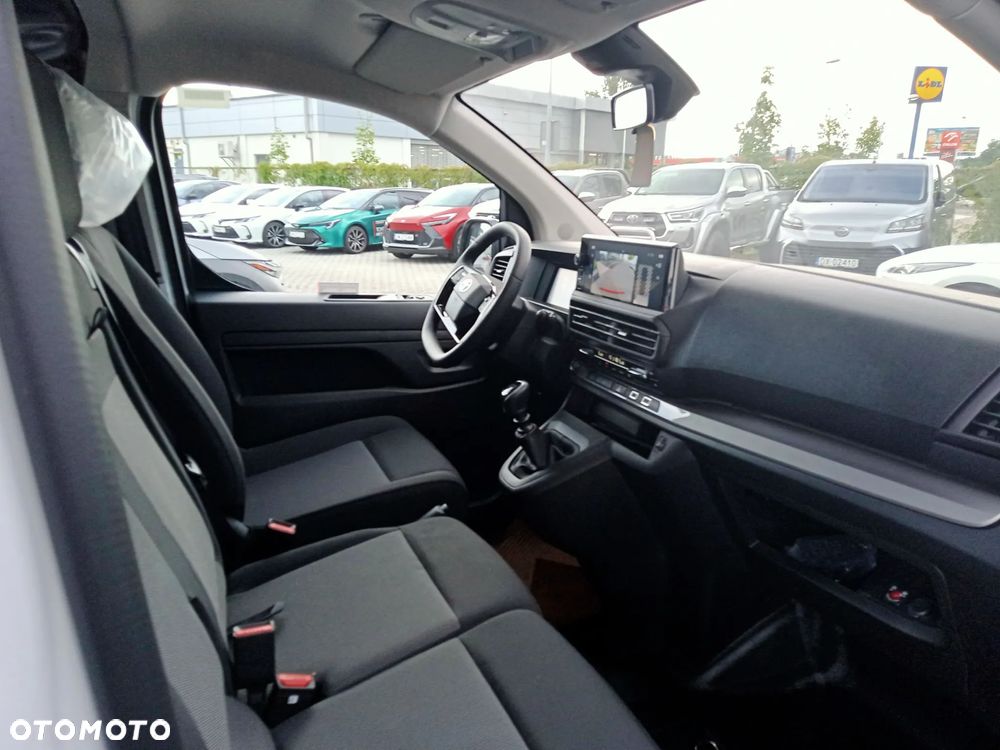 Toyota Proace - 10