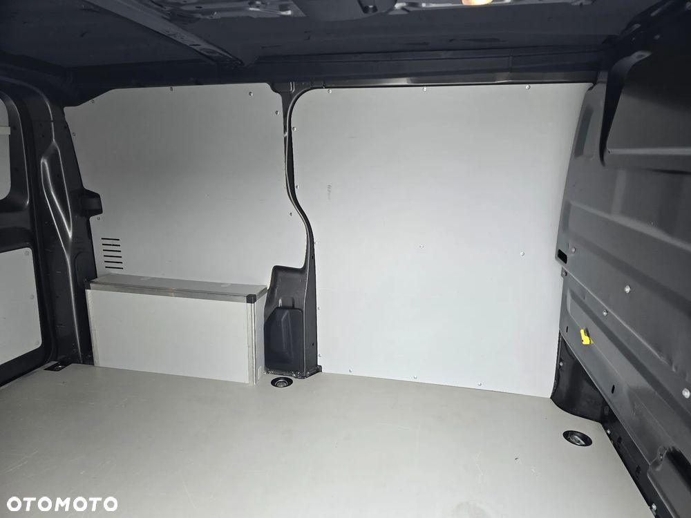 Opel VIVARO 2.0 CDTI  177KM - 33