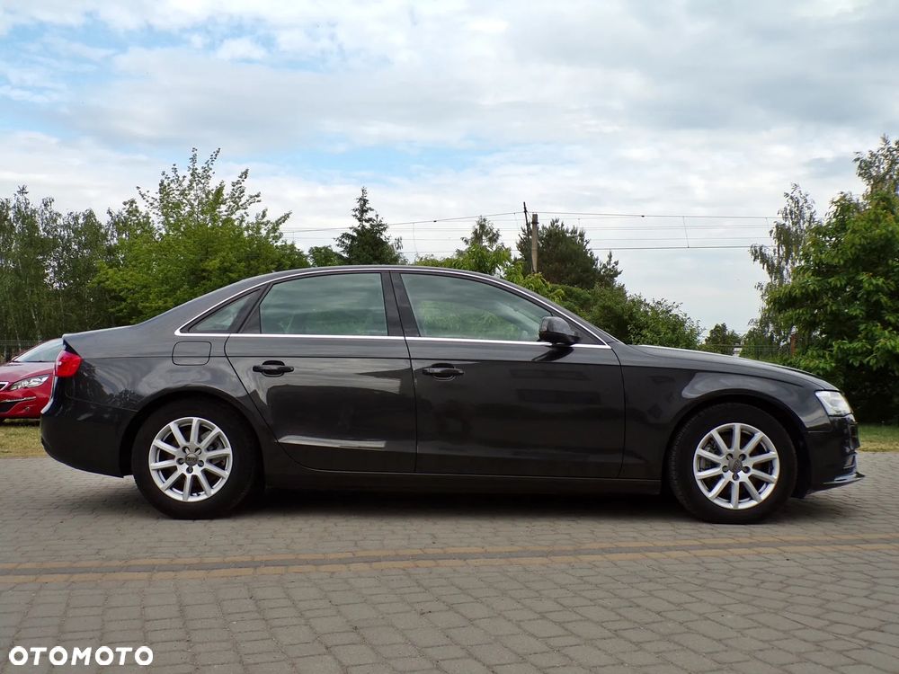 Audi A4 Limousine 2.0 TDI DPF Ambiente - 7