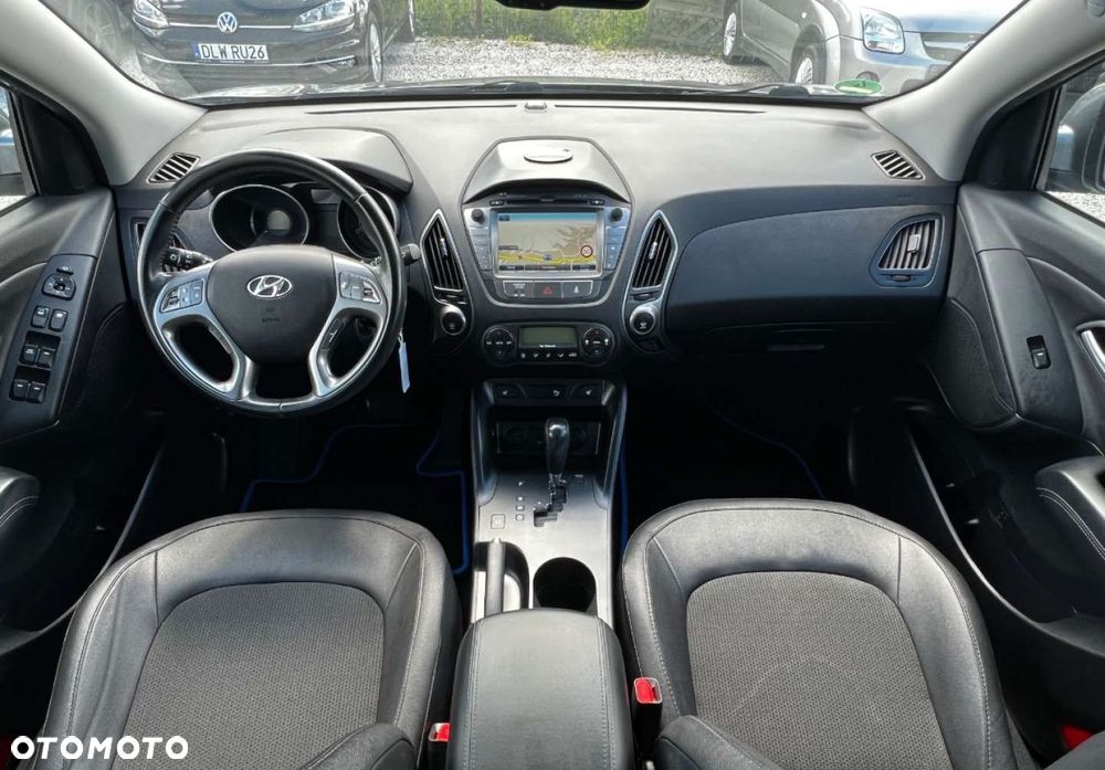Hyundai ix35 - 11