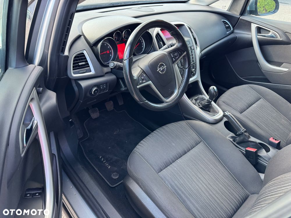 Opel Astra 1.4 Turbo ecoFLEX Start/Stop 150 Jahre - 31