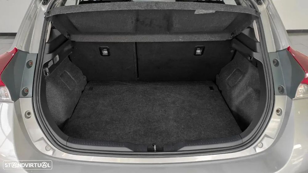 Toyota Auris - 20