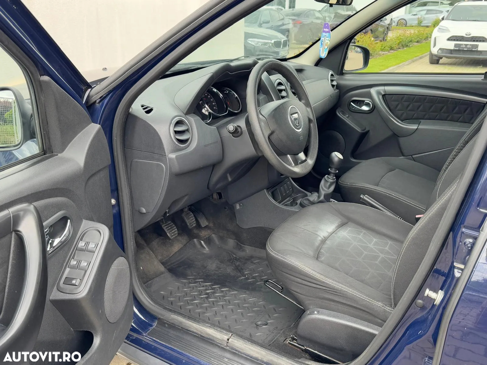 Dacia Duster 1.5 dCi 4x2 Ambiance - 12