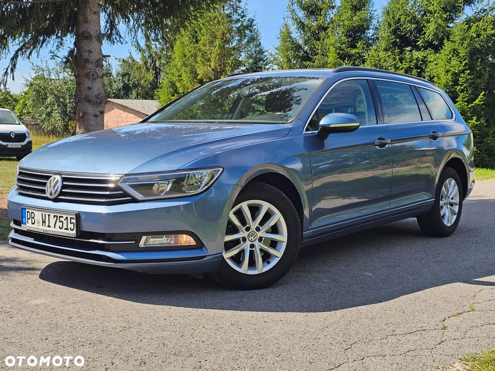 Volkswagen Passat 2.0 TDI (BlueMotion Technology) Trendline - 1