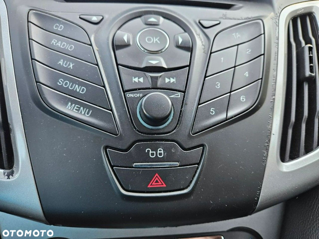 Ford Focus - 14