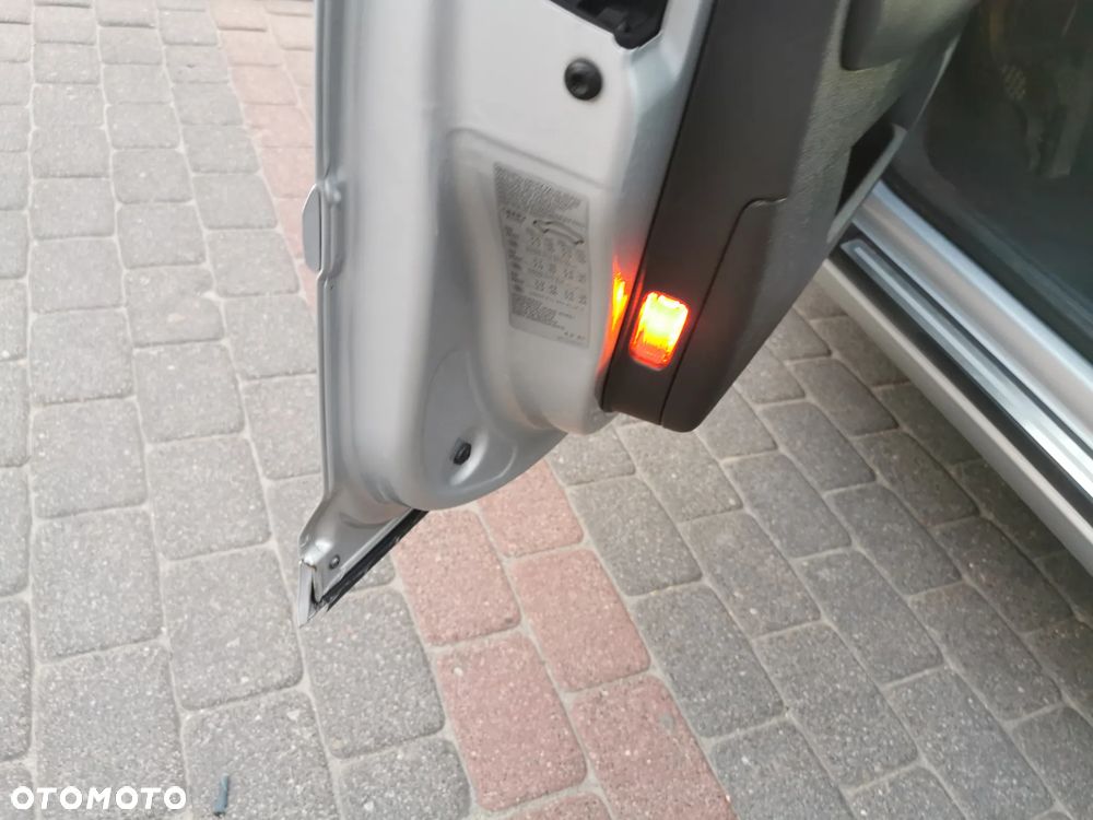 Audi A3 Sportback 2.0 TDI Ambition - 32