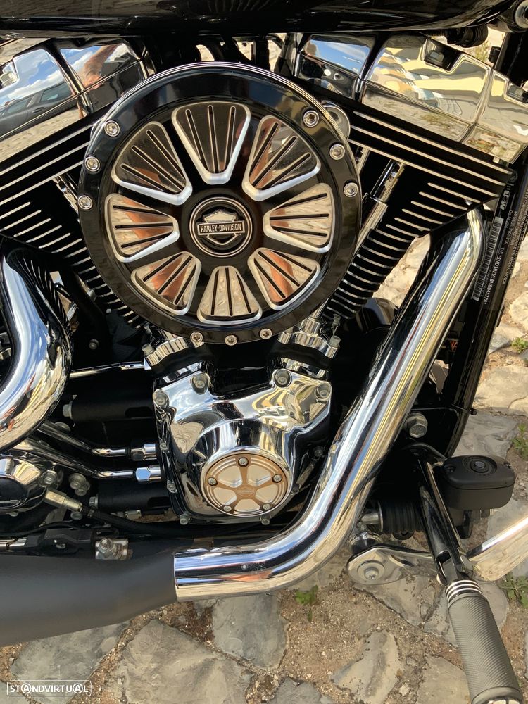 Harley-Davidson Breakout - 15
