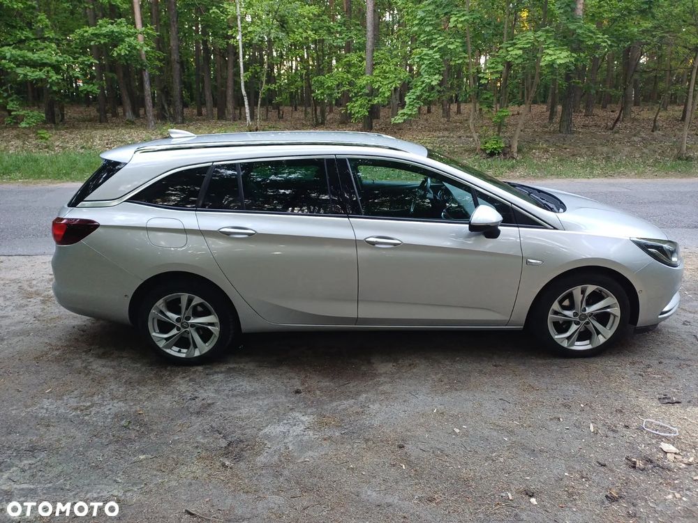 Opel Astra 1.4 T Elite S&S - 4