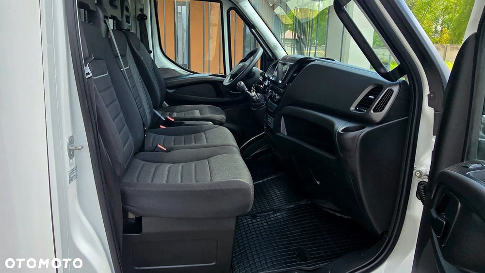 Iveco ❗️❗️DAILY 3.0 180Km 50C18 JAK NOWY ❗️❗️NOWY MODEL / ZABUDOWA 8 PALET DPR / CHŁODNIA MROŹNIA -32 +32 / ZASILANIE 230V / PIERWSZY WŁASCICIEL / NAVI / KAMERA COFANIA / TEMPOMAT / BLIŹNIAKI / GRUBA SCIANKA / AGREGAT CARRIER XARIOS 350 / WERSJA WZMOCNIONA / SERWIS ASO / SALON POLSKA / LIFT❗❗ JAK Z SALONU - NOWY -❗❗ - 34