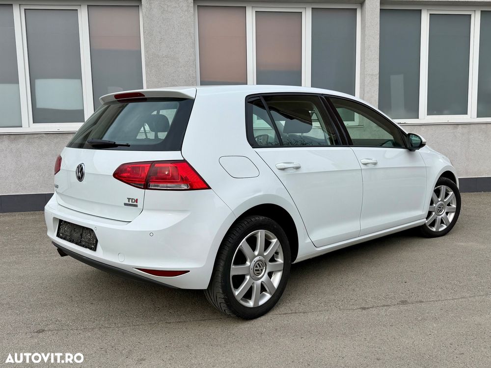 Volkswagen Golf 1.6 TDI BlueMotion Technology Trendline - 14