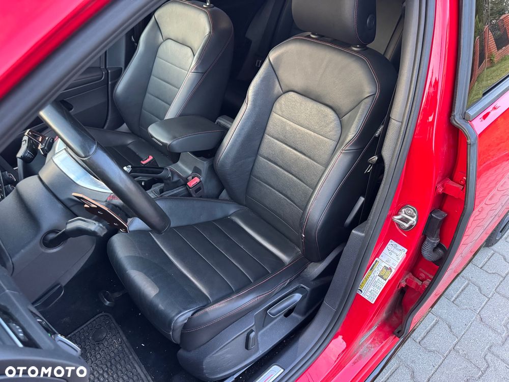 Volkswagen Golf - 17