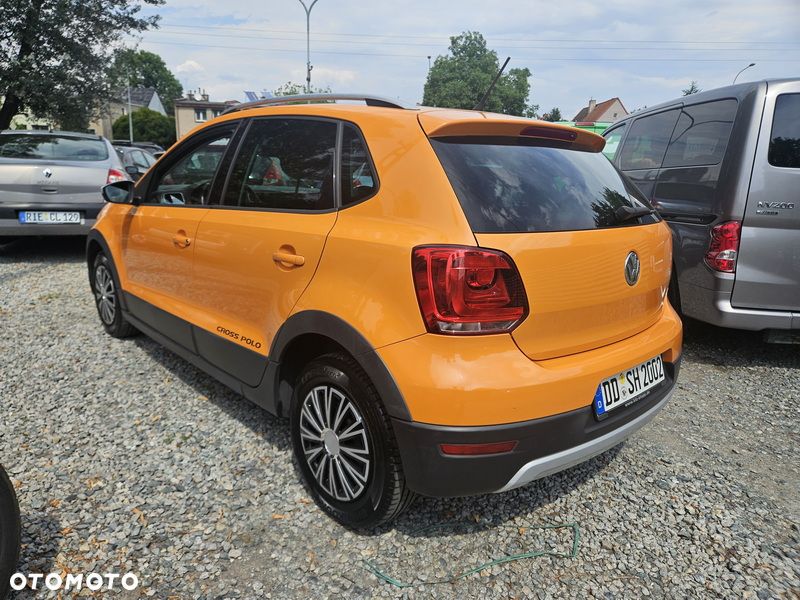 Volkswagen Polo Cross - 12