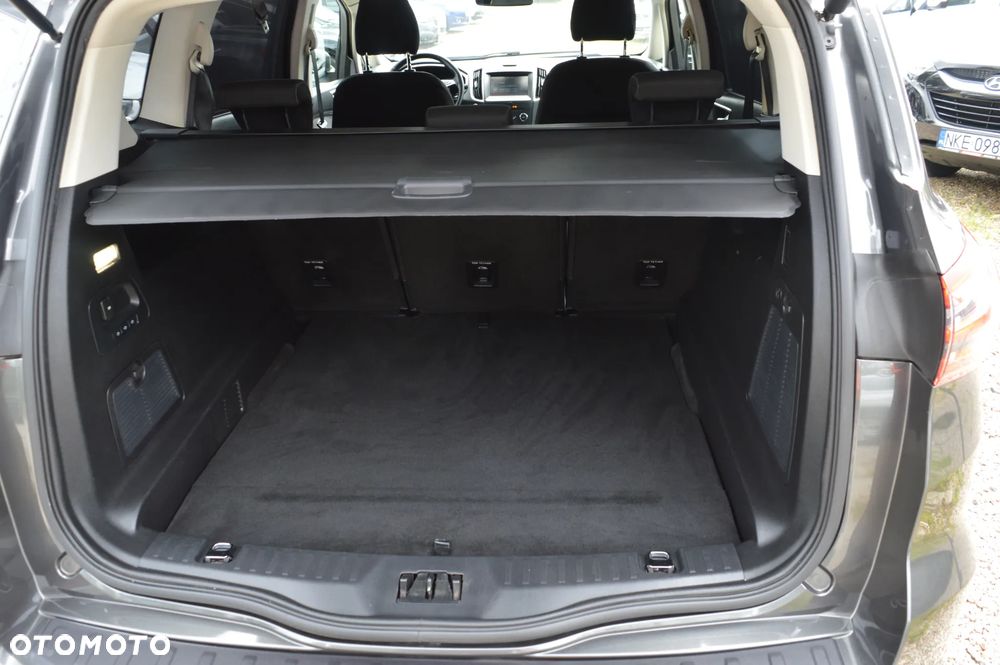 Ford S-Max 2.0 TDCi Titanium - 32