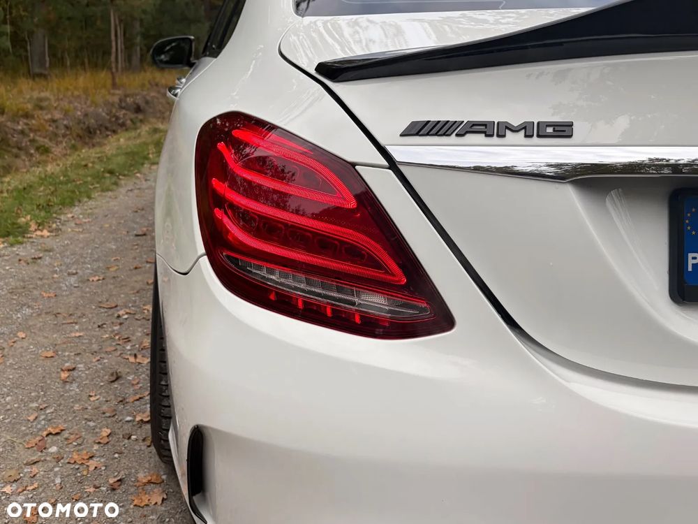 Mercedes-Benz Klasa C 450 AMG 4-Matic 7G-TRONIC - 6