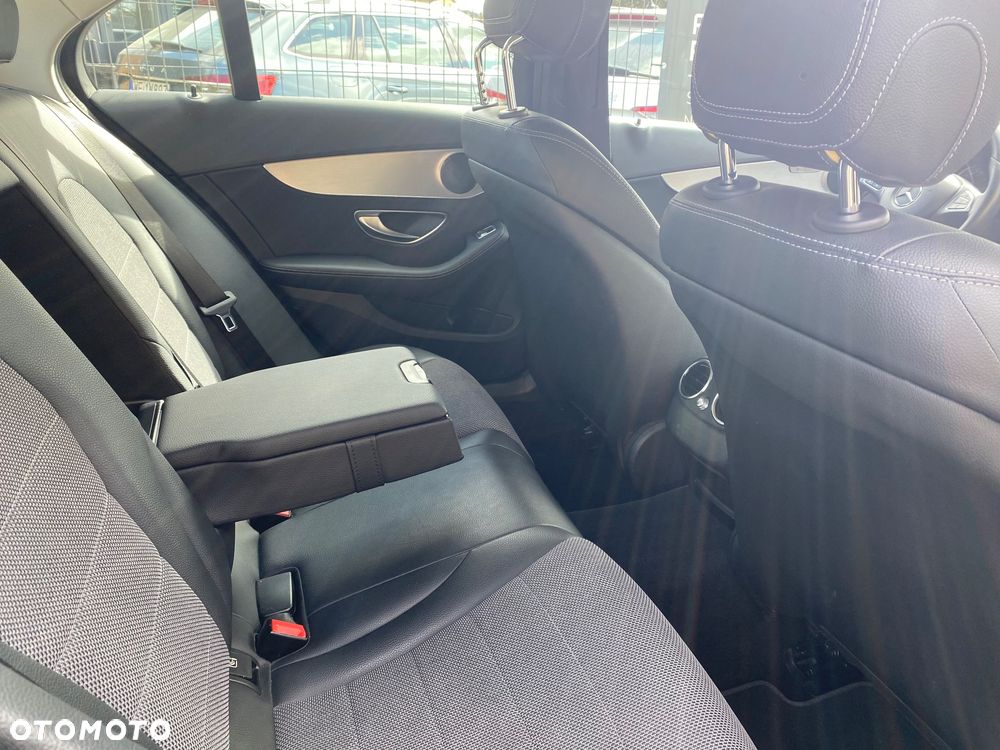 Mercedes-Benz Klasa C 160 9G-TRONIC - 14