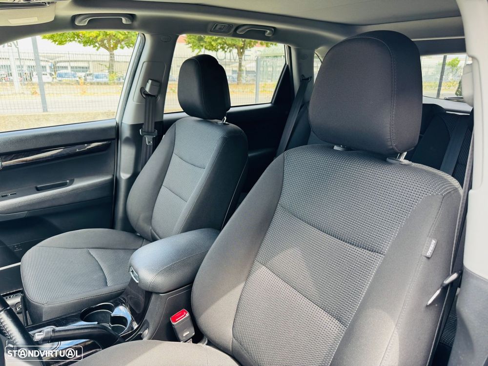Kia Sorento 2.0 CRDi TX Tecto Panorâmico - 22