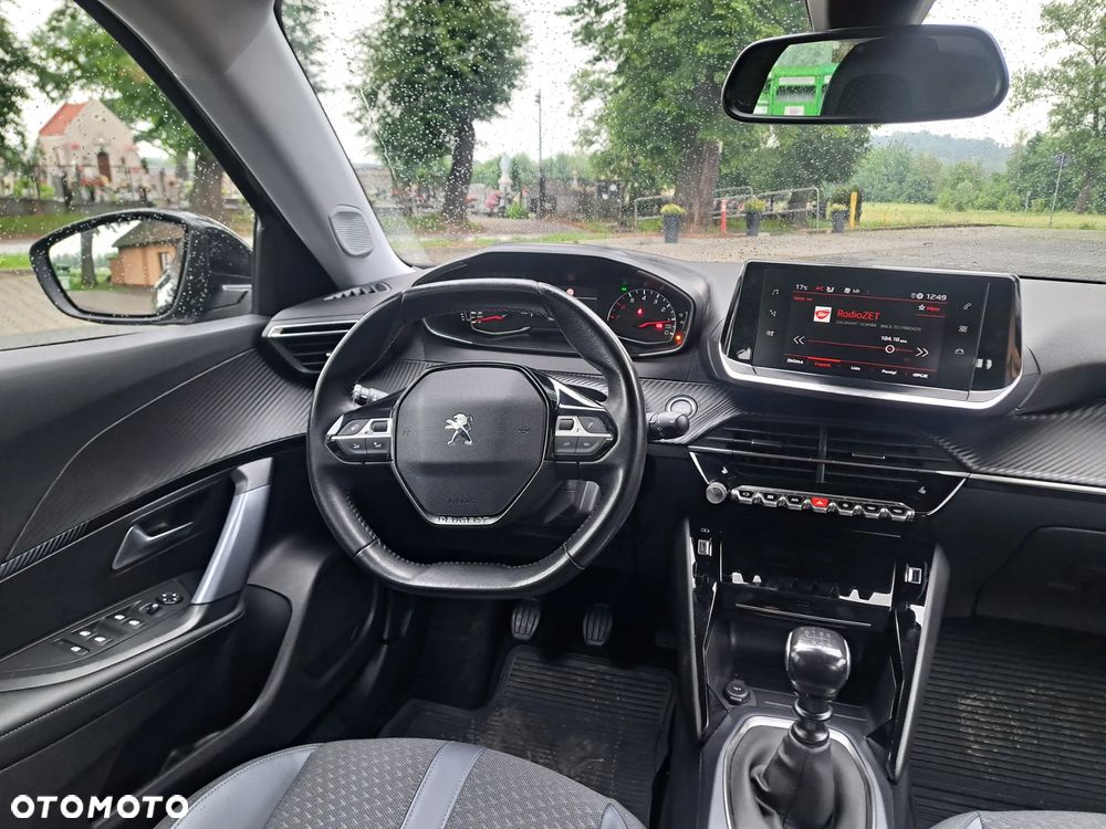 Peugeot 2008 1.2 Pure Tech GPF Active S&S - 20