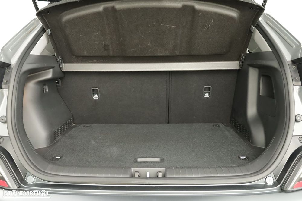 Hyundai Kauai 1.6 GDi HEV Premium - 23