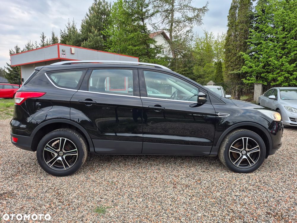 Ford Kuga 1.6 EcoBoost 2x4 Titanium - 31