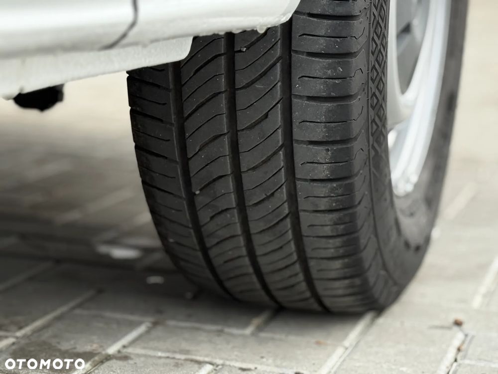 Mercedes-Benz Sprinter 315 CDI / 12.2022 / Średni L2 H2 / W907 Tylny Napęd / ZAREJESTROWANY W PL - 17