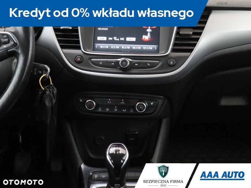 Opel Crossland X - 14