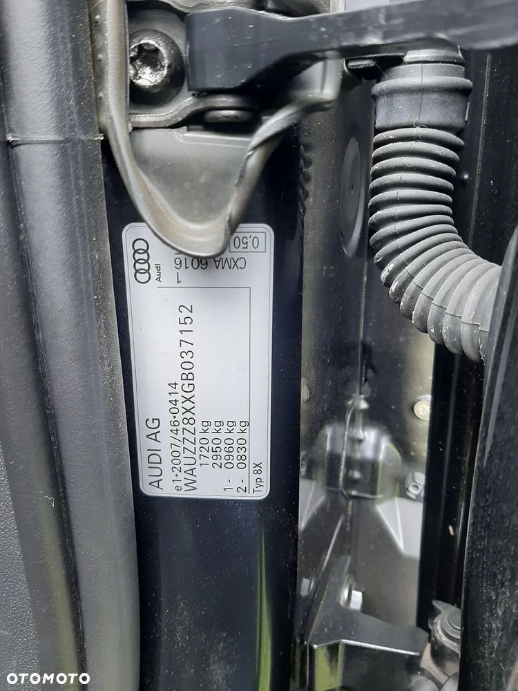 Audi A1 Sportback 1.6 TDI Sport S tronic - 23