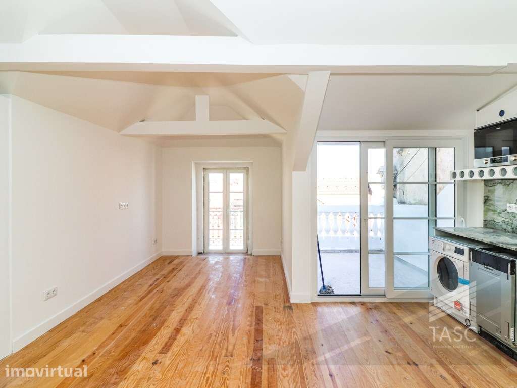 Apartamento T2 na rua do Paraíso - Grande imagem: 2/13