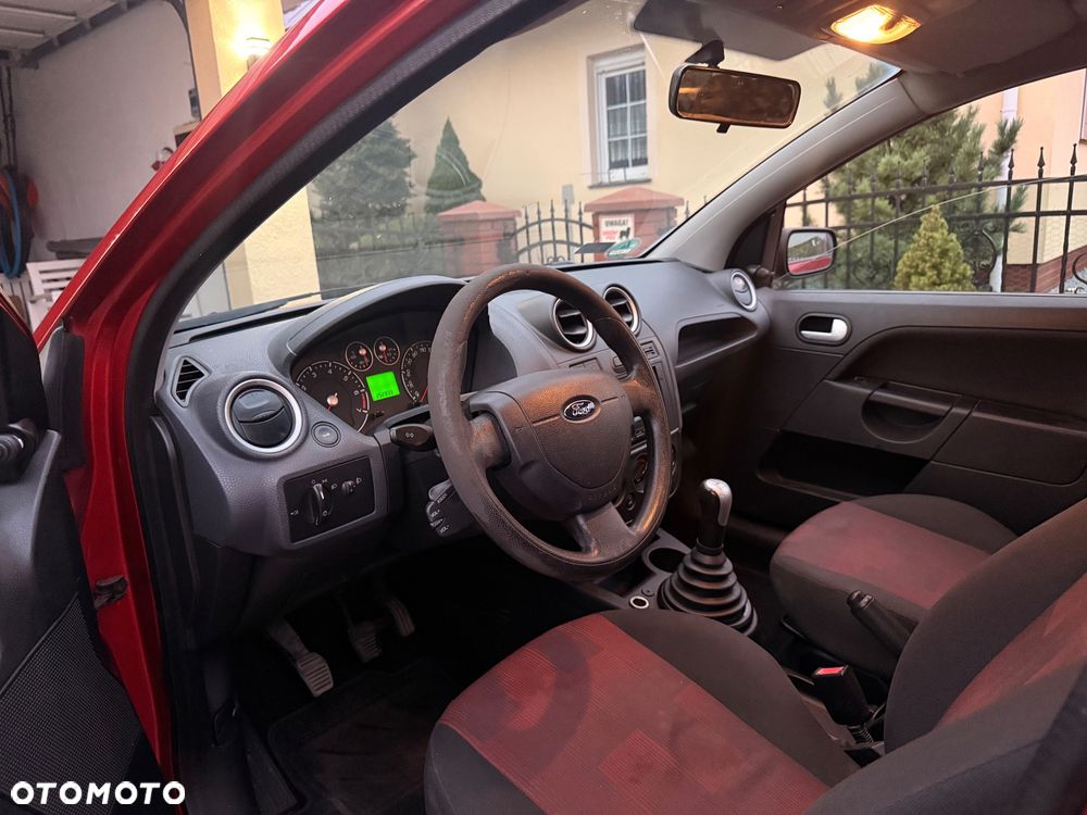 Ford Fiesta 1.3 Silver X - 9