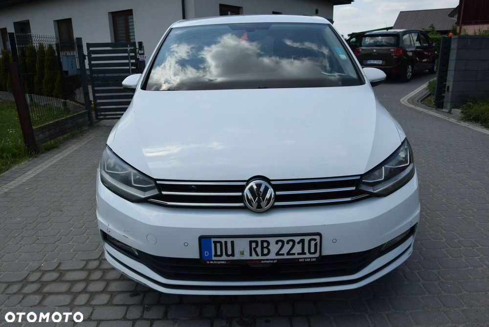 Volkswagen Touran 2.0 TDI BMT Comfortline DSG - 5
