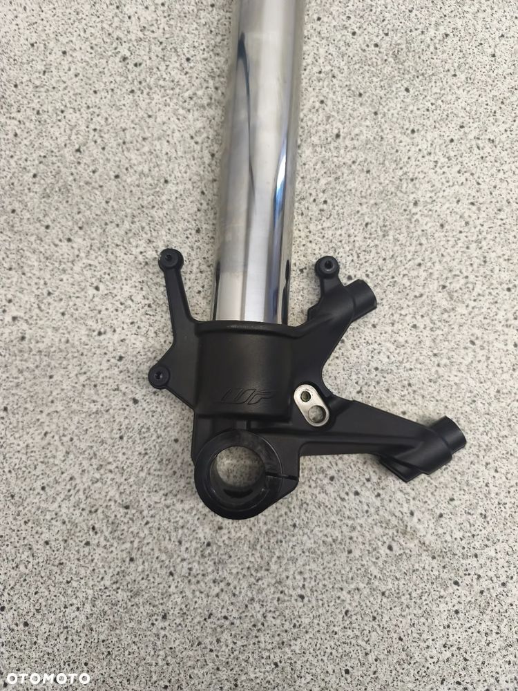 Laga lewa, zawieszenie przód, amortyzator lewy KTM 1290 Super Duke - 4