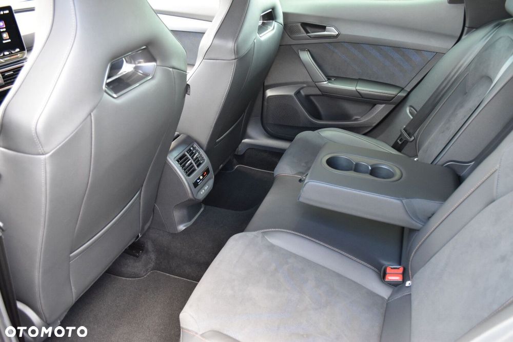 Cupra Formentor 1.5 TSI DSG - 36