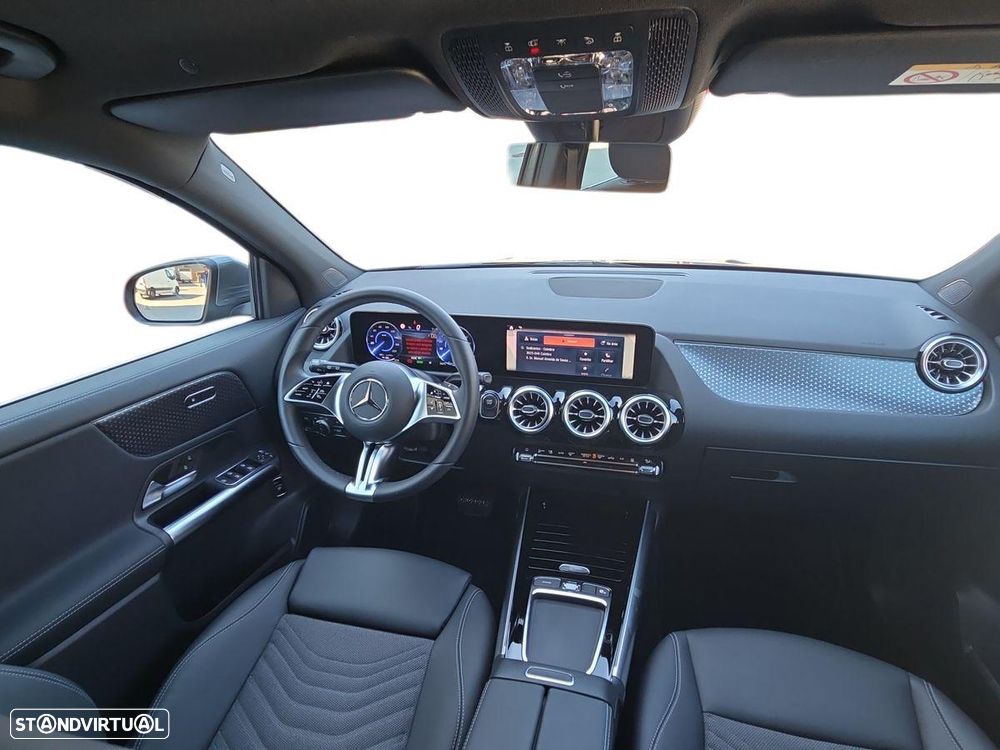 Mercedes-Benz EQA 250+ Progressive - 13