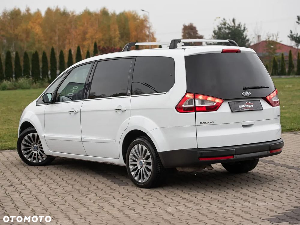 Ford Galaxy - 8